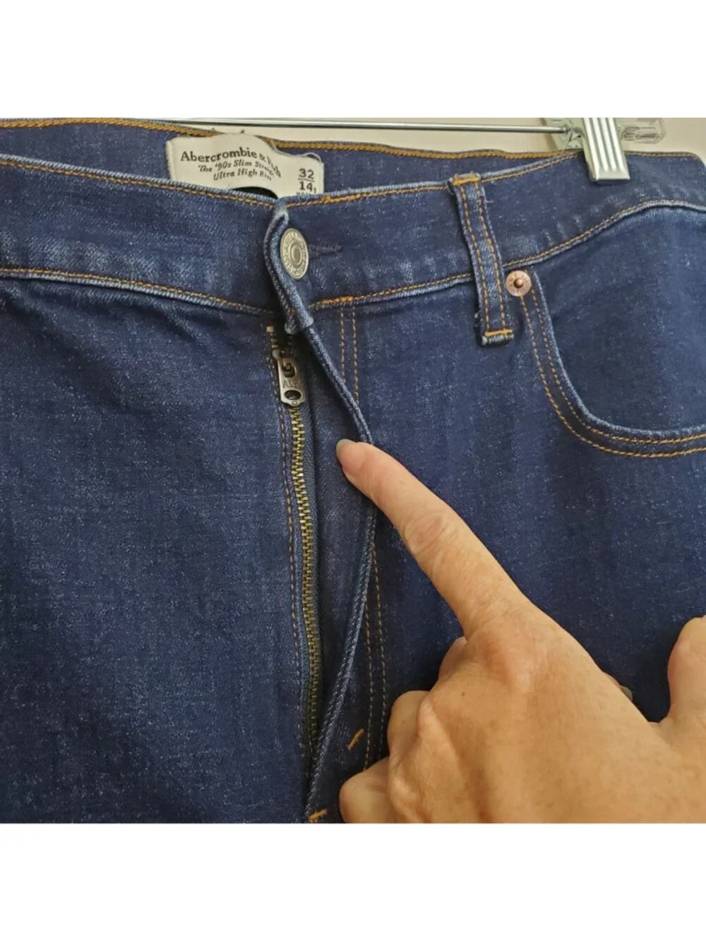 Abercrombie & Fitch The 90's Slim Straight, ultra high rise, 14 short